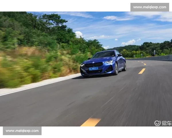 引擎轰鸣中的情感！车手们赛道上的爱恨情仇